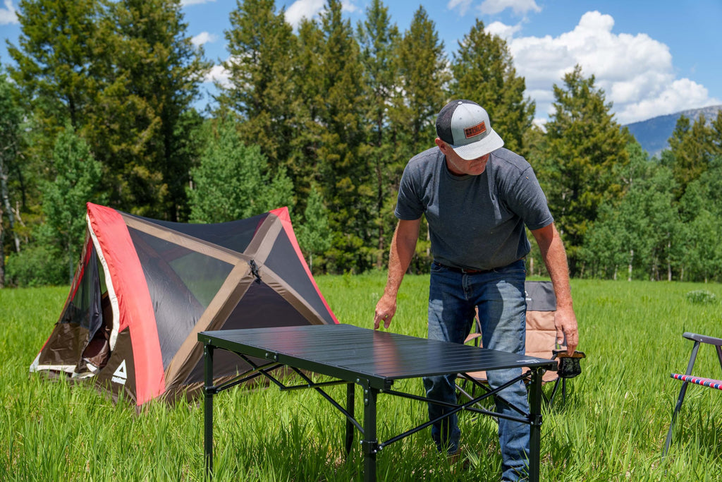 Heavy-Duty Roll-Top Aluminum-Top Folding Table D44952